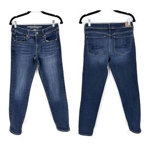 American Eagle Outfitter Women's Mid-Rise Super Skinny Jeans Blue Denim Size 6R